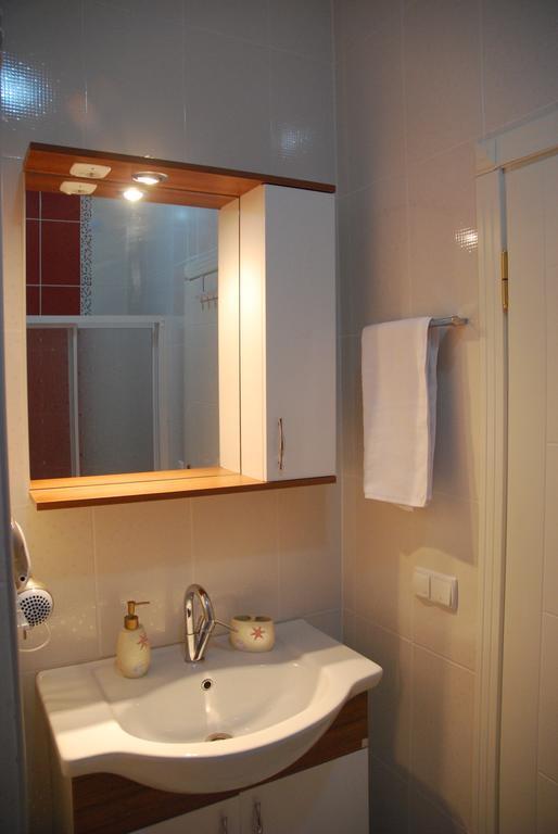 Aparthotel Derin Apart Bozburun Exterior foto
